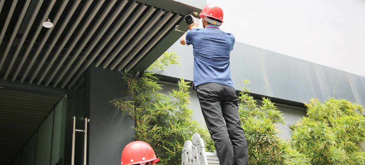 我們的安裝師傅和維護團隊